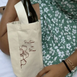 Reusable wine bottle bag